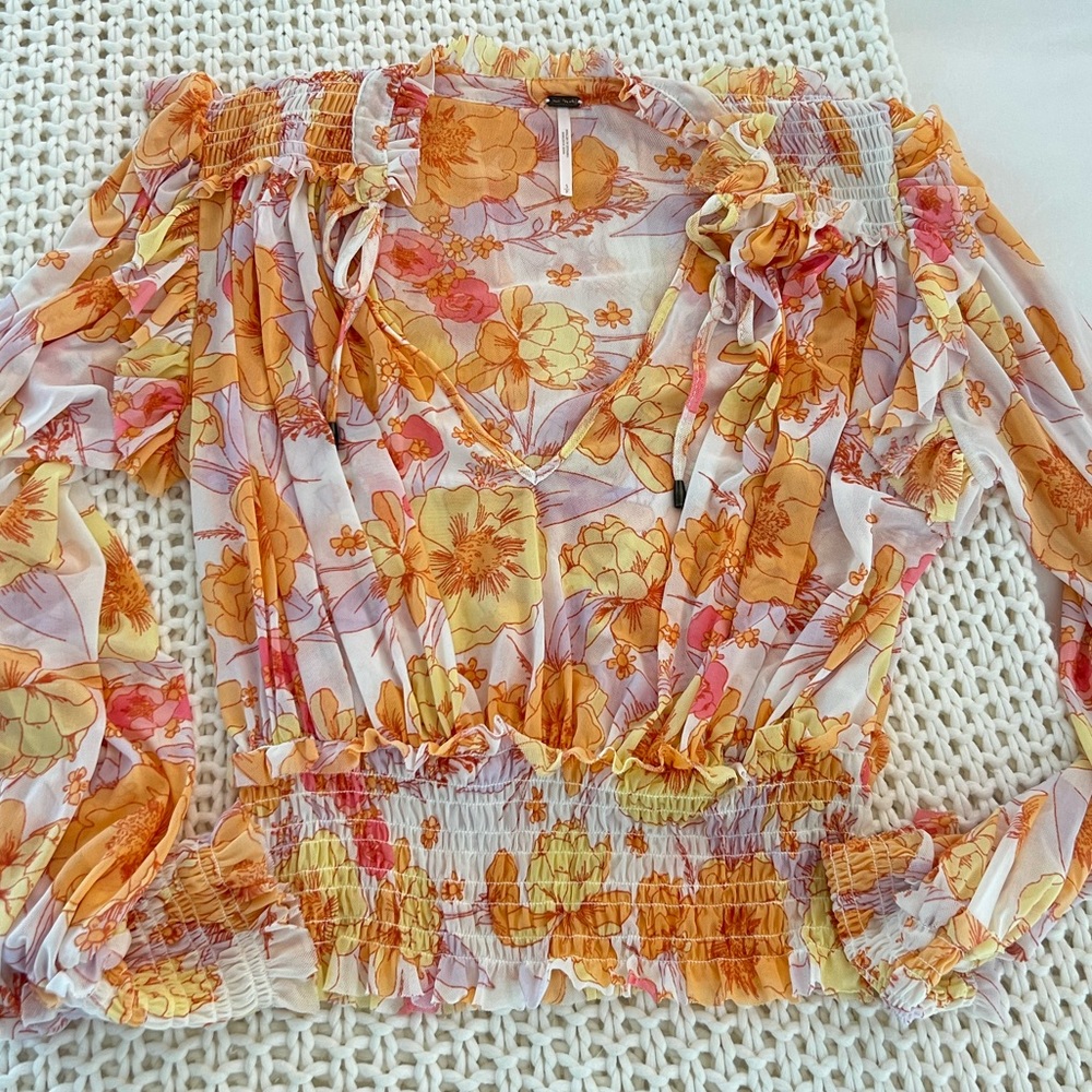 FREE PEOPLE - floral long sleeve